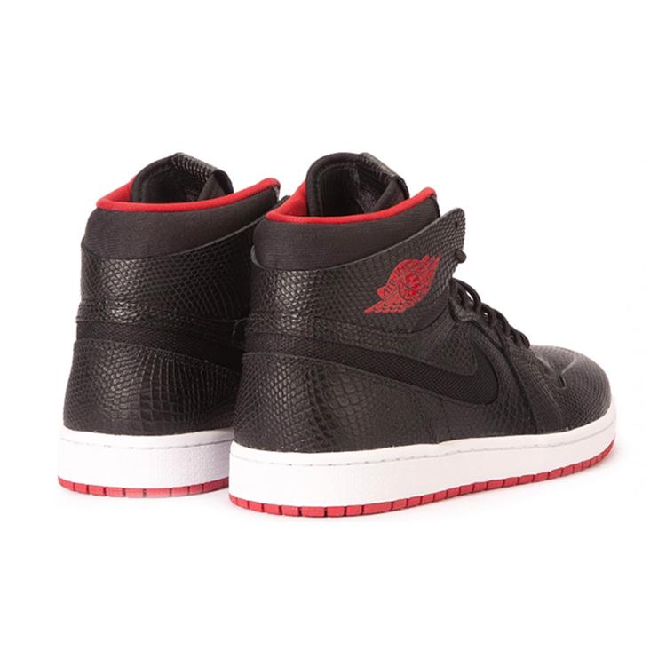 Jordan 1 Retro Nouveau Snakeskin 819176-001
