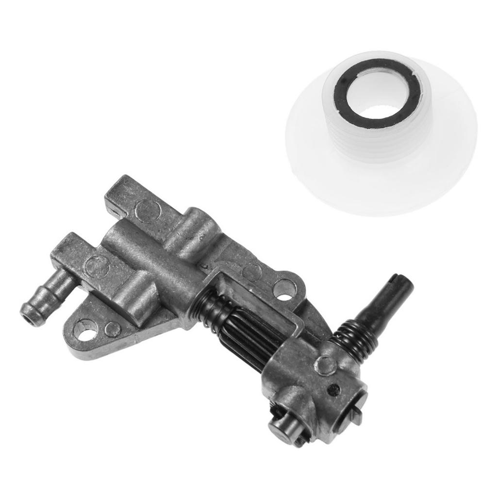 For Chainsaw 4500 5200 5800 45CC 52CC 58CC Chain Saw Parts Drive Chainsaw Oil Pump with Gear Worm Set Garden Tool Parts