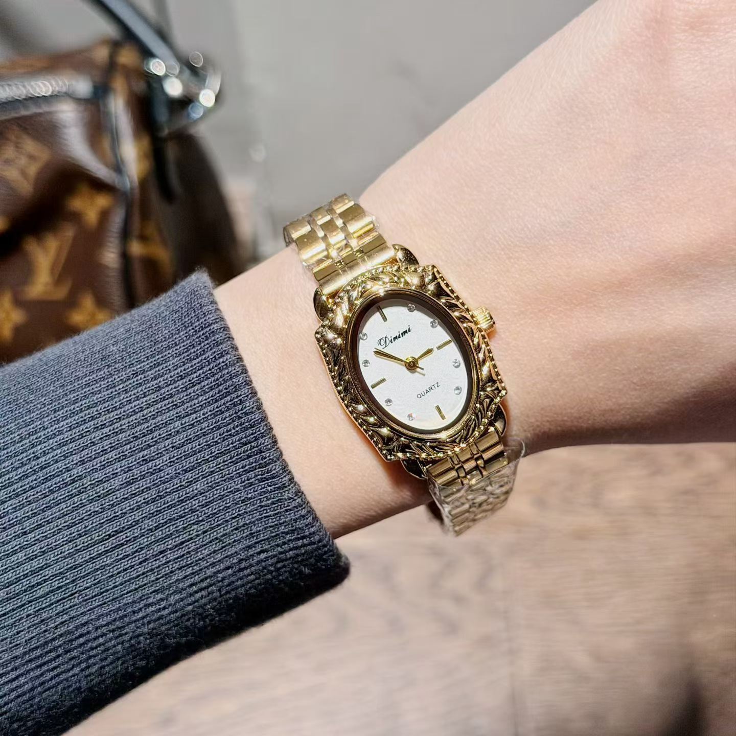 Steel belt women s watch antique watch women s gold watch