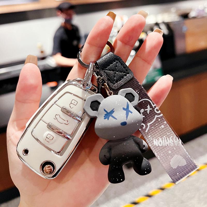 Chery Key Case for Tiggo 3x, Arrizo 5, and QQ Ice Cream - High-End Protective Shell with Buckle for Women.