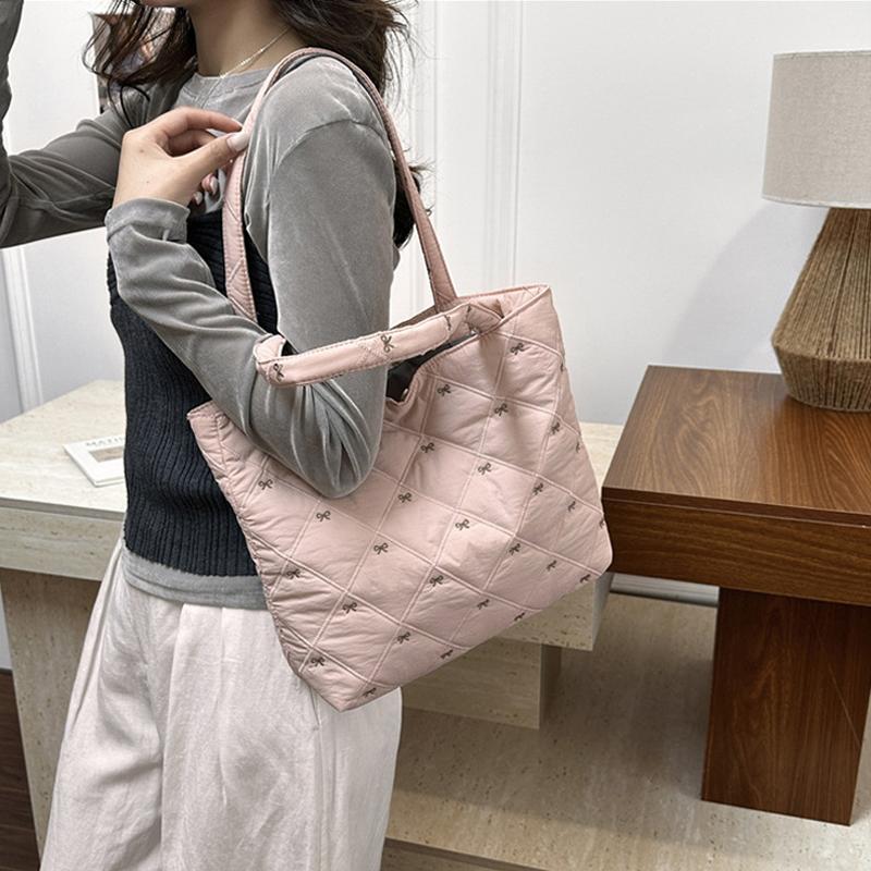 Casual Large Capacity Quilted Tote Bag Argyle Pattern Solid Color Lightweight Bow Embroidery Shoulder Bag For Women