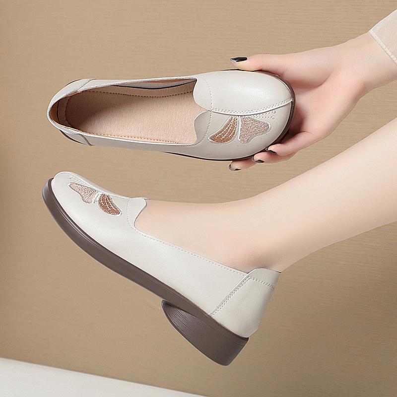 Fashion AIYUQI Women Flat Shoes 2025 Genuine Leather Spring Casual Shoes Women Slip-on Middle-aged Non-slip Mom Shoes Female