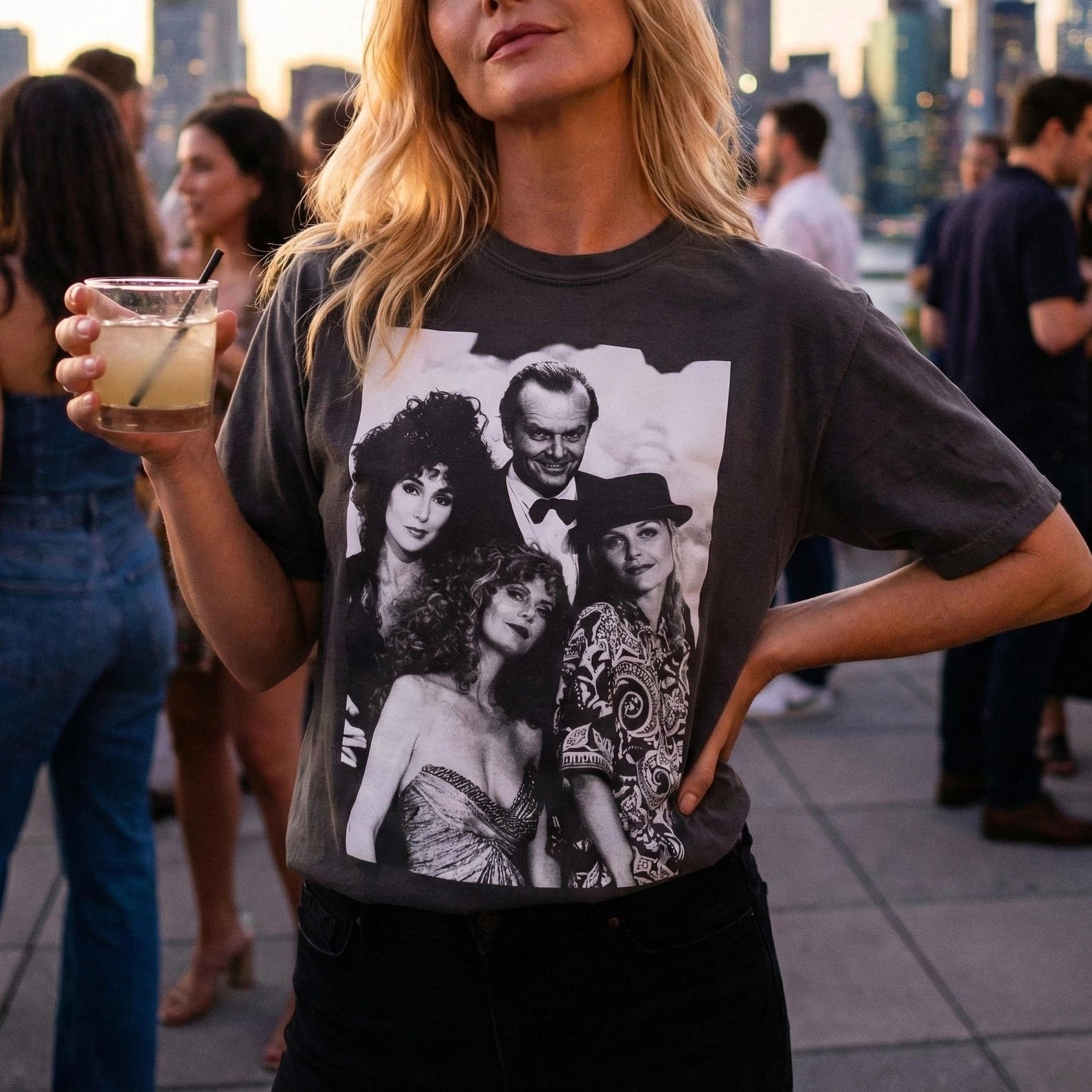 Witches of Eastwick Shirt, Cher, Susan Sarandon, Michelle Pfeiffer, Jack Nicholson, Cotton tee L