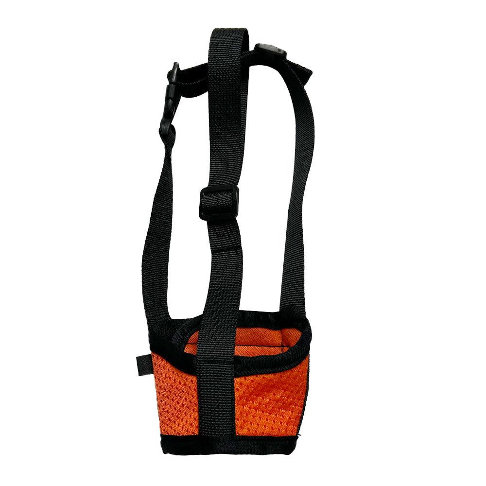 Atmungsaktiver Hundemaulkorb aus Netzstoff: Gegen Bellen, Beißen und Verschlucken.