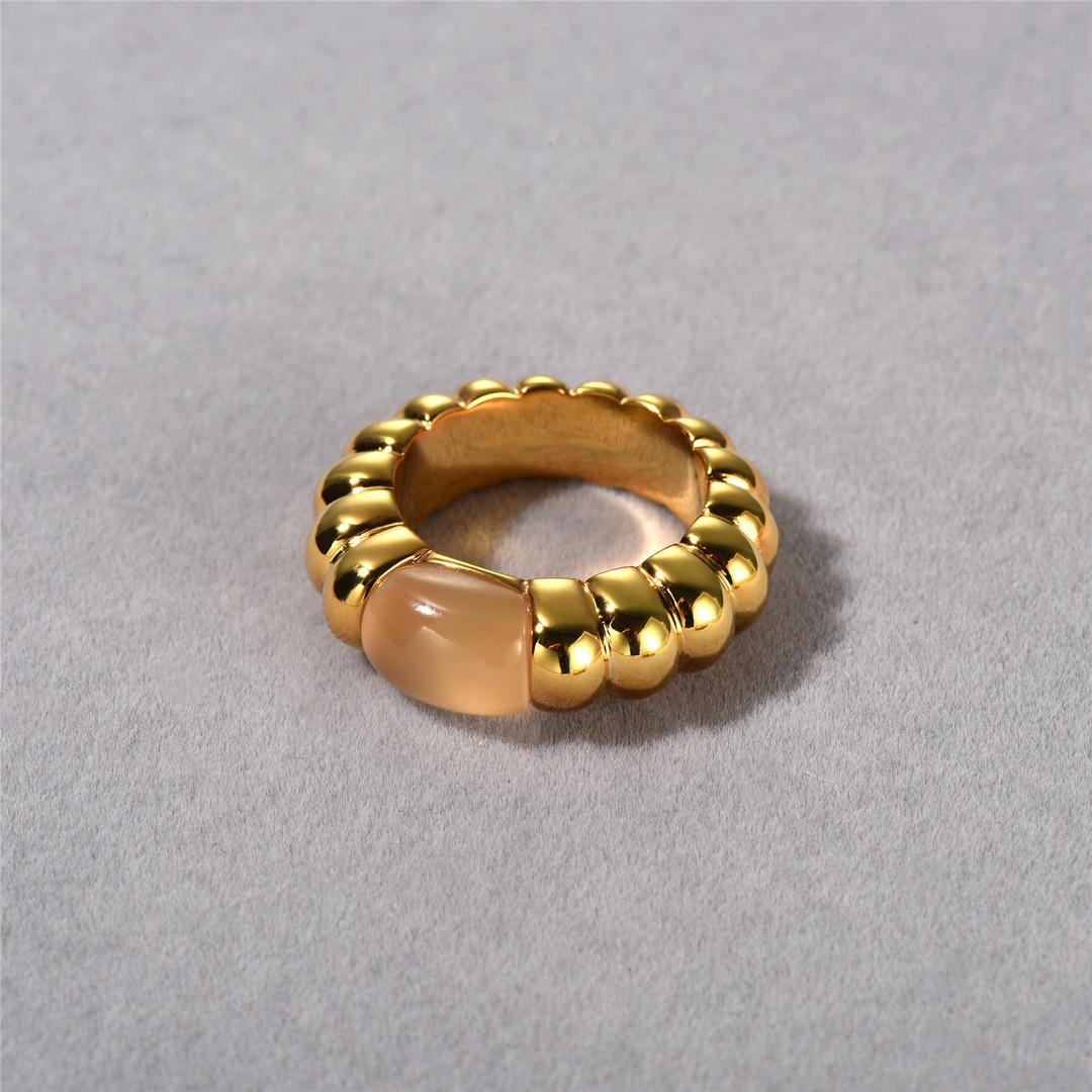 

Fashion Commuter Must Enter Premium Metal Copper Plated 18K Real Gold Inlaid Red, Black And White Gemstone Ring Ring Women No. 7