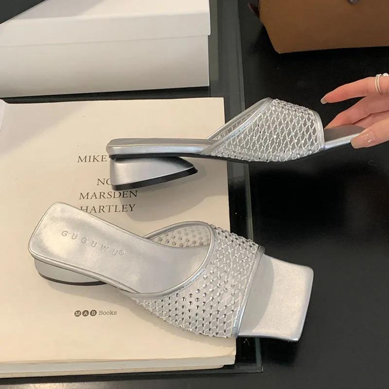 

Fashion Mesh Round Head Breathable Women Square Heel Sandals New Summer Luxury Rhinestone Open Toe Comfortable Women Slippers 39 серебряный