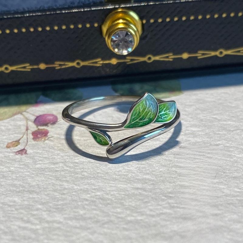 Green Enamel Leaf Ring Adjustable Oil Drop Open Ring Women's Ring for Ladies Personality Daily Holiday Party Jewelry Accessories