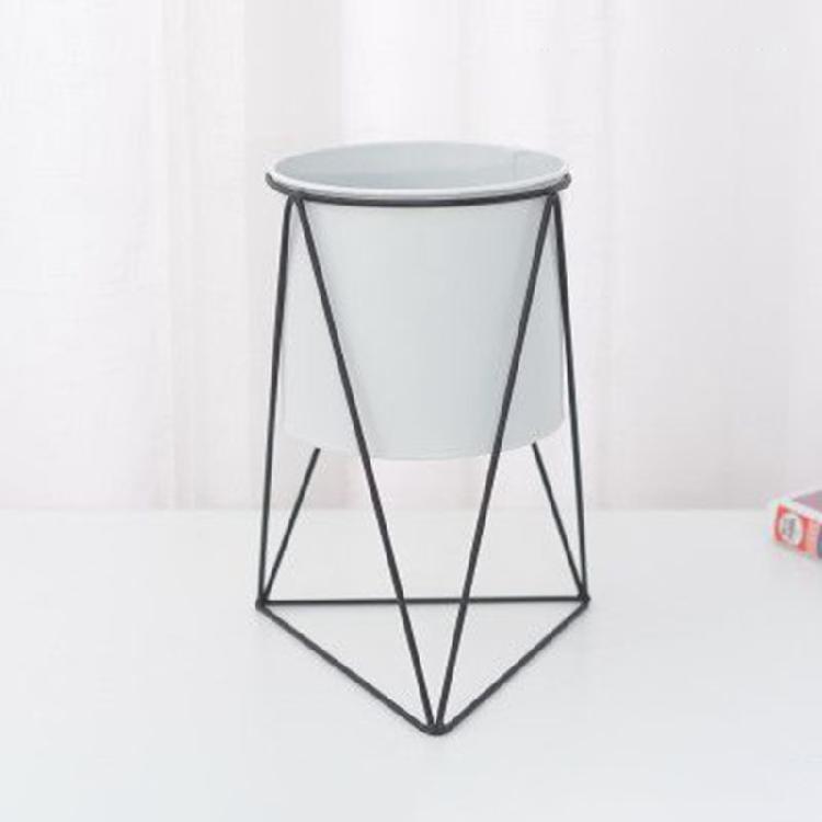 Nordic Simple Flower Stand Iron Frame Vase Simple Family Flower Rack Bottle