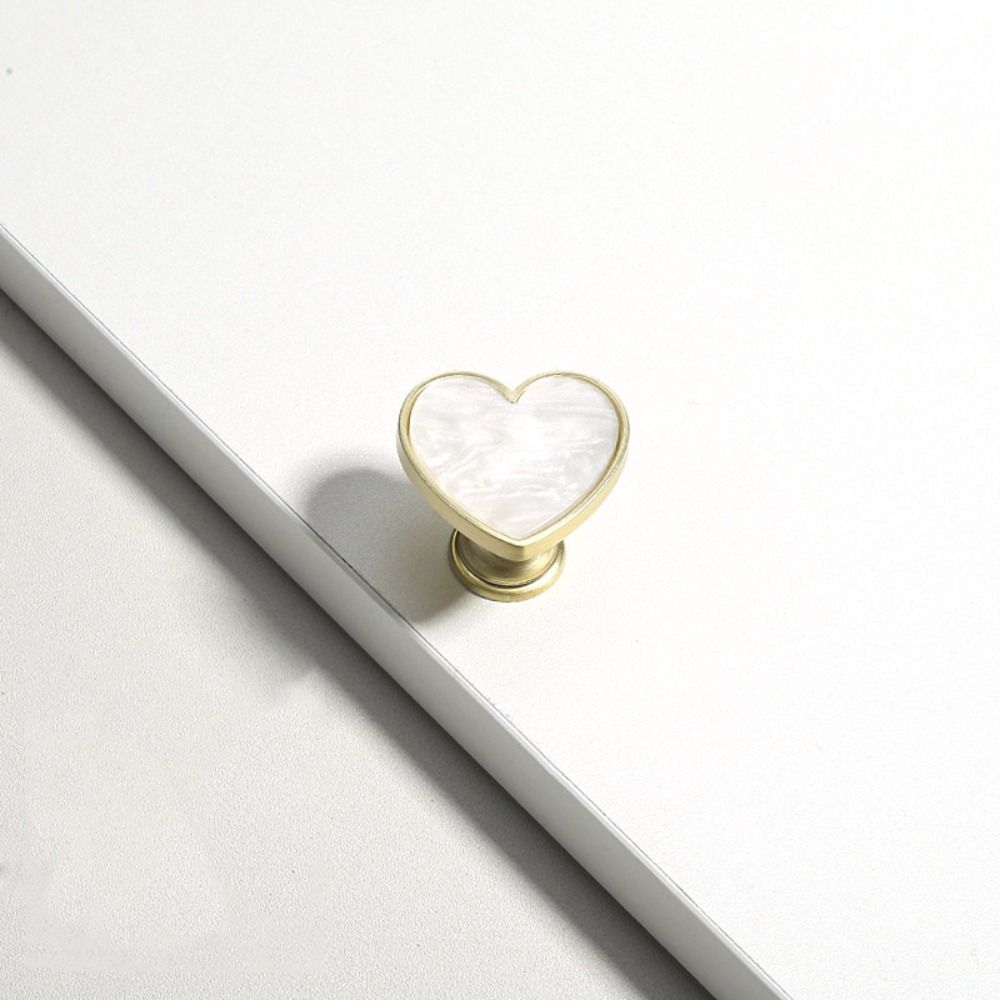 

Минималистская ручка для шкафа с одним отверстием, современная ручка для двери из цинкового сплава, ручка для ящика в стиле «ракушка», скандинавская мебель