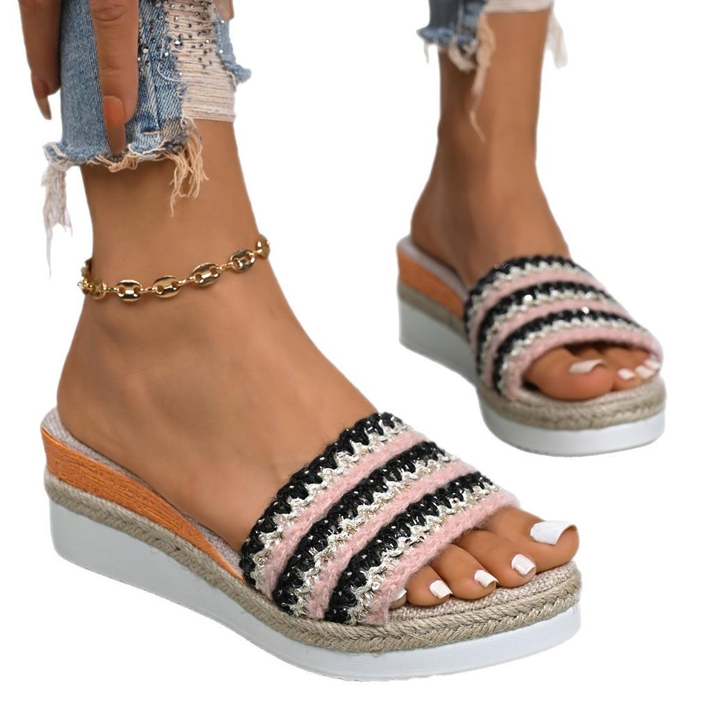 Fashion Summer New Style Wedge Heel Slippers Thick-soled Women's Shoes Made of Linen Large-sized One-shoulder Casual Wedge Heel Slippers