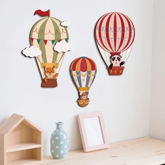 3Pcs Hot Air Balloon Wall Art Wooden Cartoon Animals Clouds Wall Hanging Decor 3D Layered Design Easy Installation Kids Room Decoration