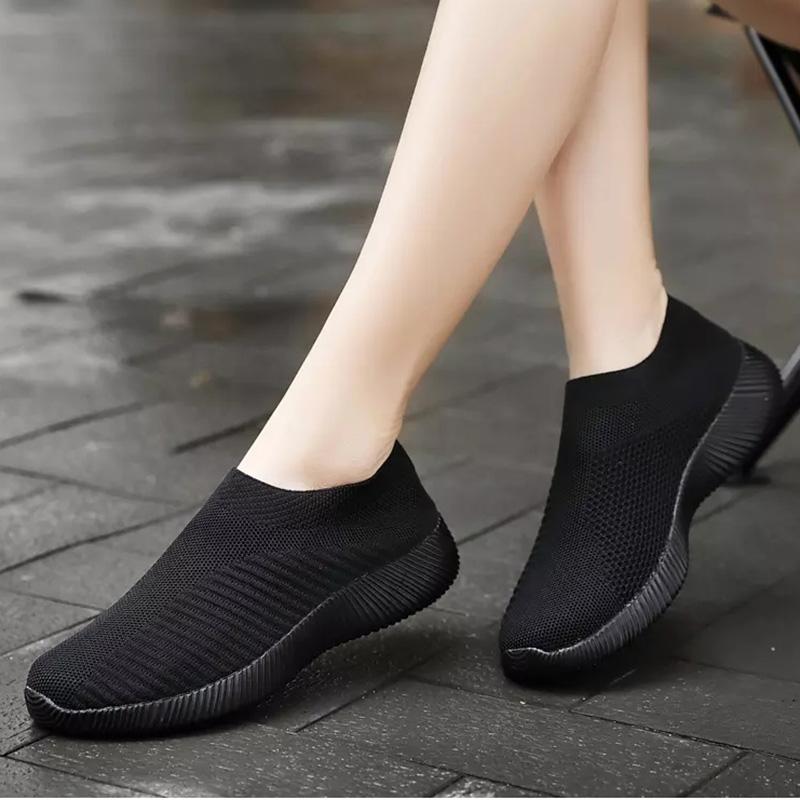 Women Shoes Soft Women Sneakers Lightweight And Comfortable Women Slip On Lazy Loafers Walking Shoes For Women