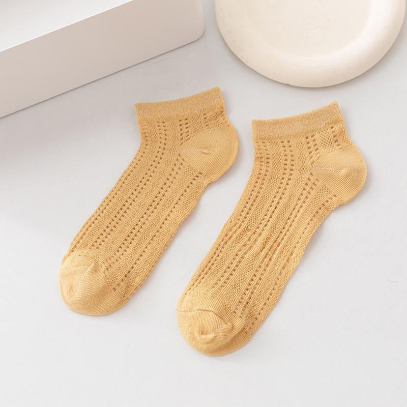 10 Pairs of Female Spring and Autumn Lace Mesh Hollow Mesh Breathable Crystal Silk Shallow Mouth Invisible Socks