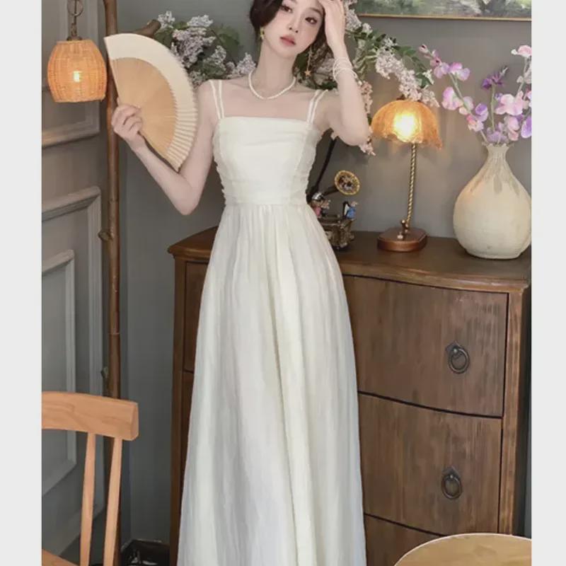 Damen Sommer 2024 Französischer Palaststil Slim Trägerkleid - Süß, Elegant und Lang.