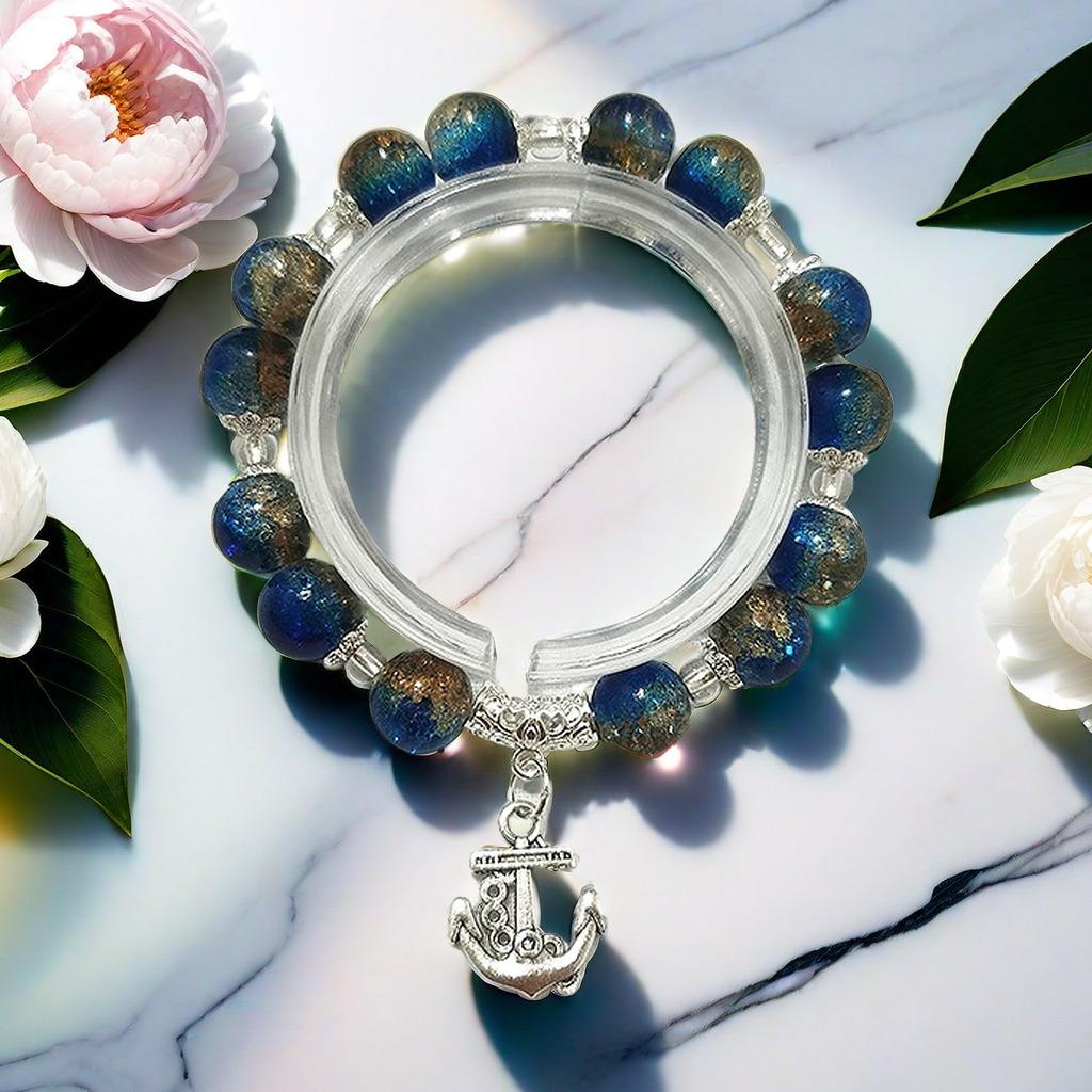 Braccialetto in Vetro Fiore Esplosione Fantasy da 10 mm: Ciondolo Farfalla Colore Degradé Design di Nicchia per Donne e Migliori Amiche.