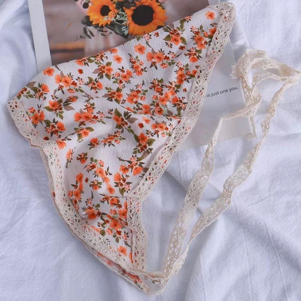 Elegant Floral Cotton Head Scarf Soft Wrap Printing Hair Scarf Vintage Lace Triangle Scarf  Beach