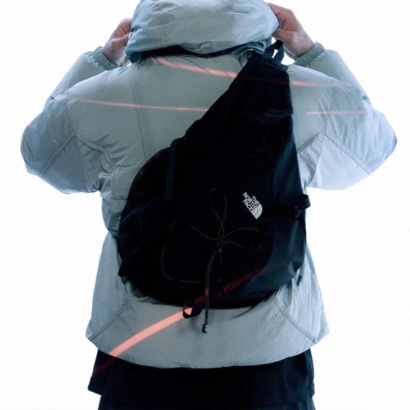 The North Face Electron 21L Reflective Rope Detail Nylon Chest Bag Men chest bag Black NN2PR58J