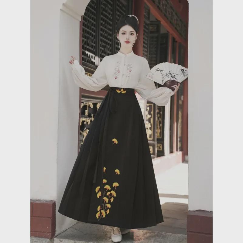 6516 Frühlings-Hanfu-Set: Besticktes florales Langarm-Oberteil + Pferdekopf-Rock