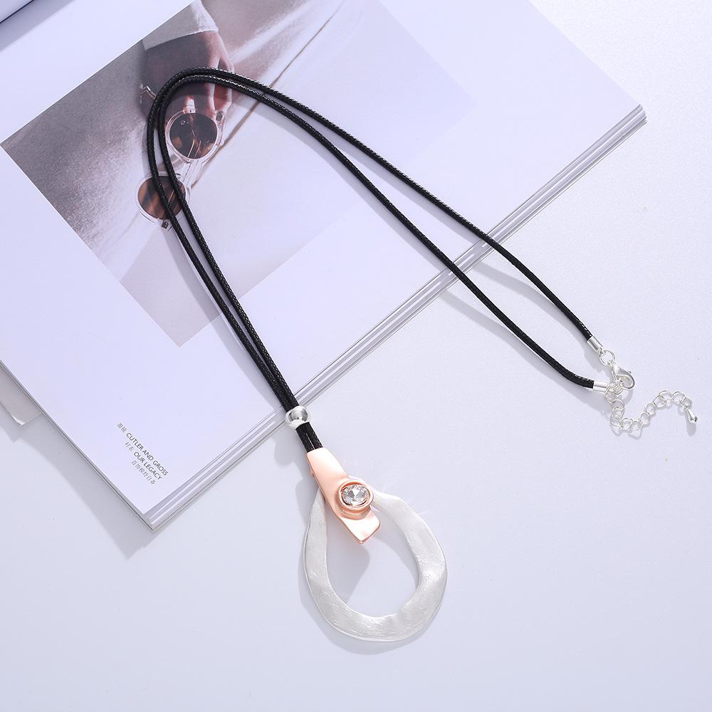 Autumn And Winter Necklace Popular Geometric Women S Metal Pendant Long Sweater Chain