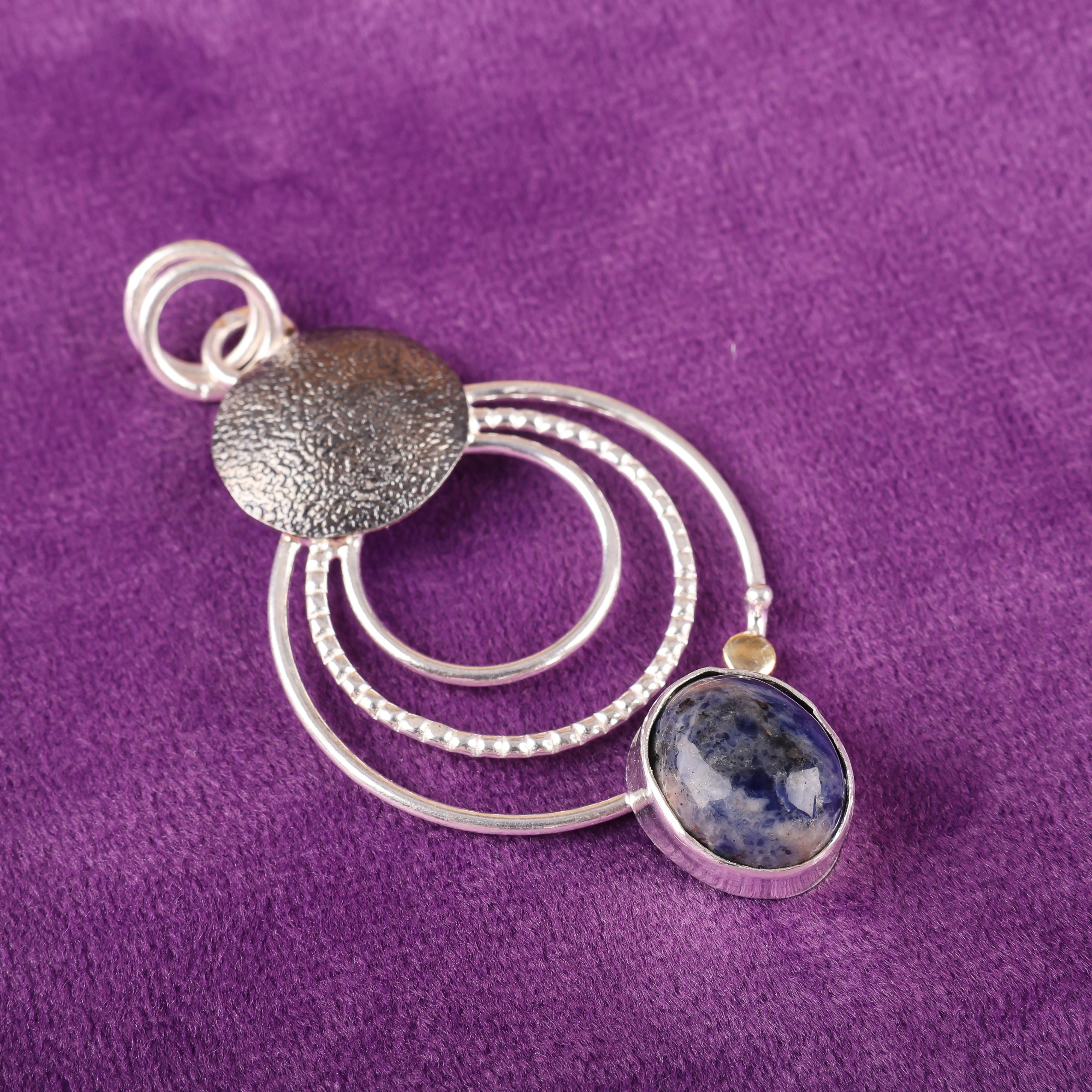 

Кулон из содалита ручной работы, кулон из стерлингового серебра 925 пробы, изумительное украшение, кулон для подарка на помолвку 2.32 Inches синий