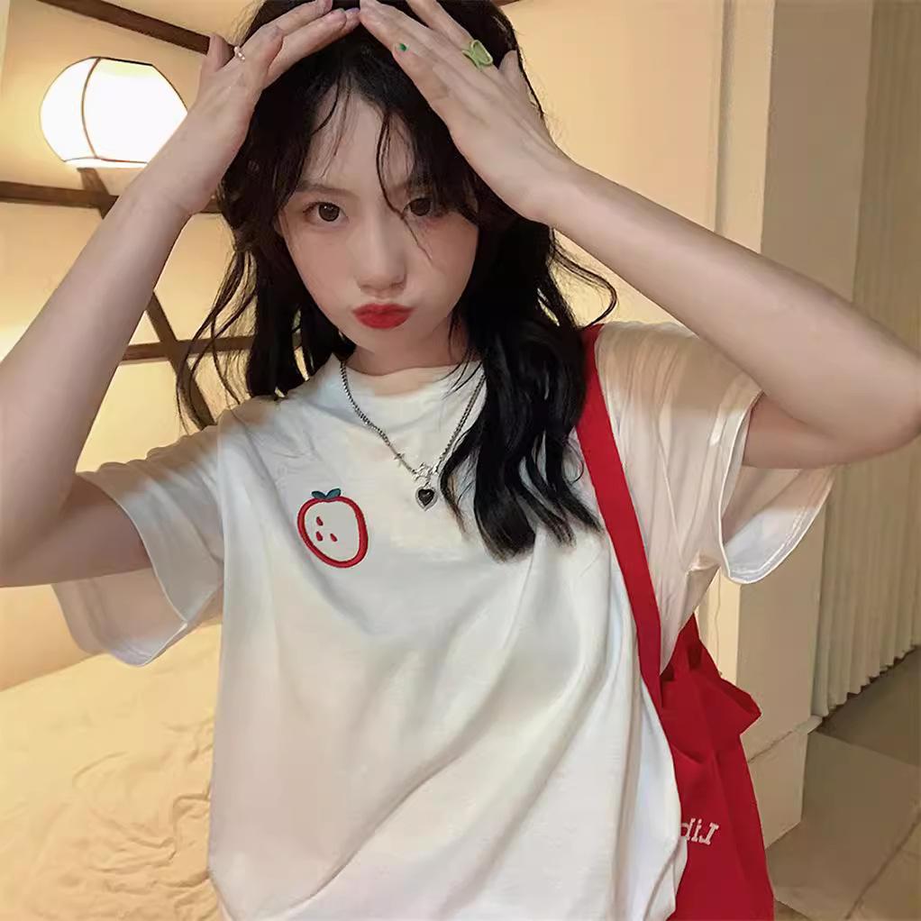 Hong Kong style short-sleeved t-shirt women's loose Korean version of cartoon strawberry tide student versatile half-sleeved white top suit summer