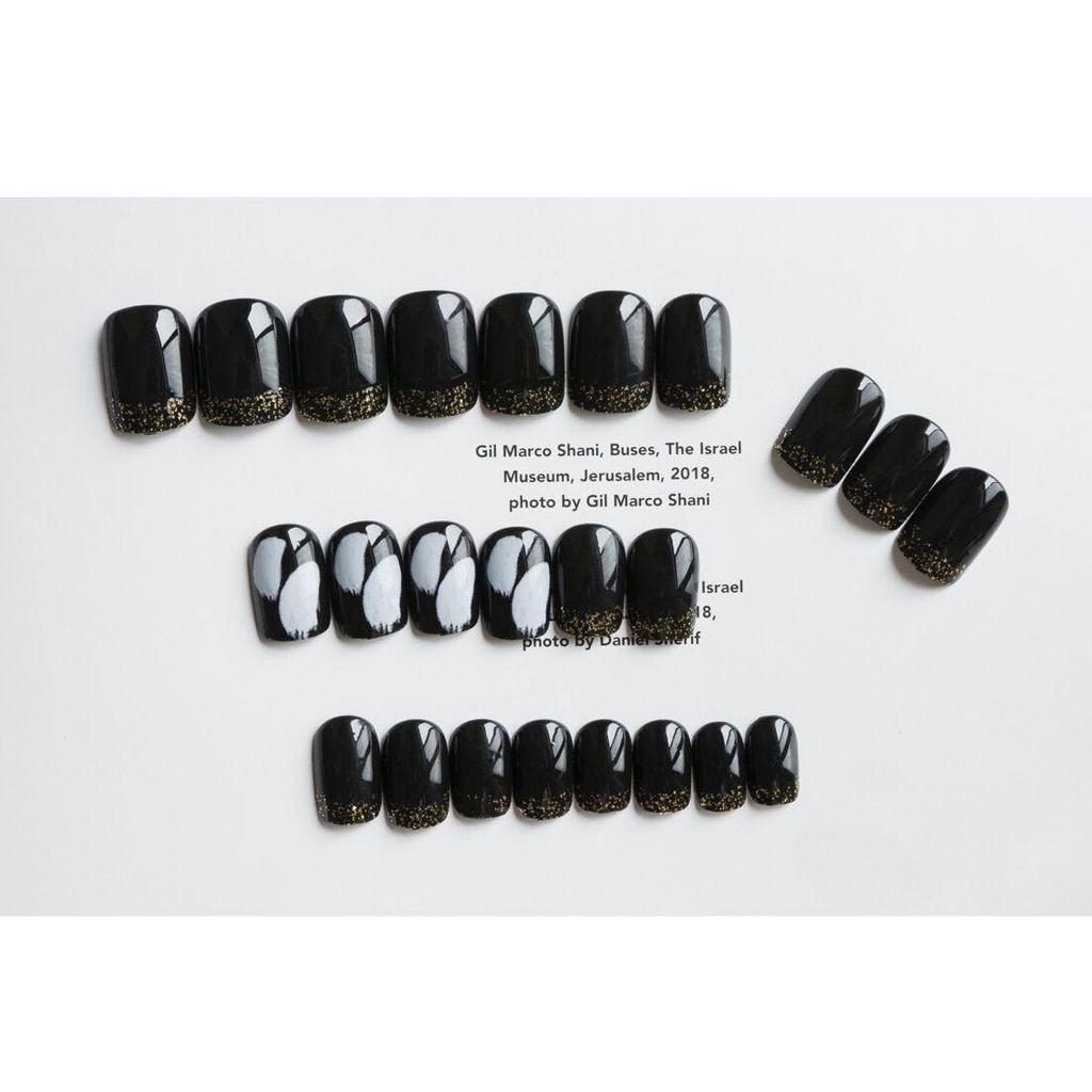 Removable Short-Length Diamond Manicure Fake Nails Set