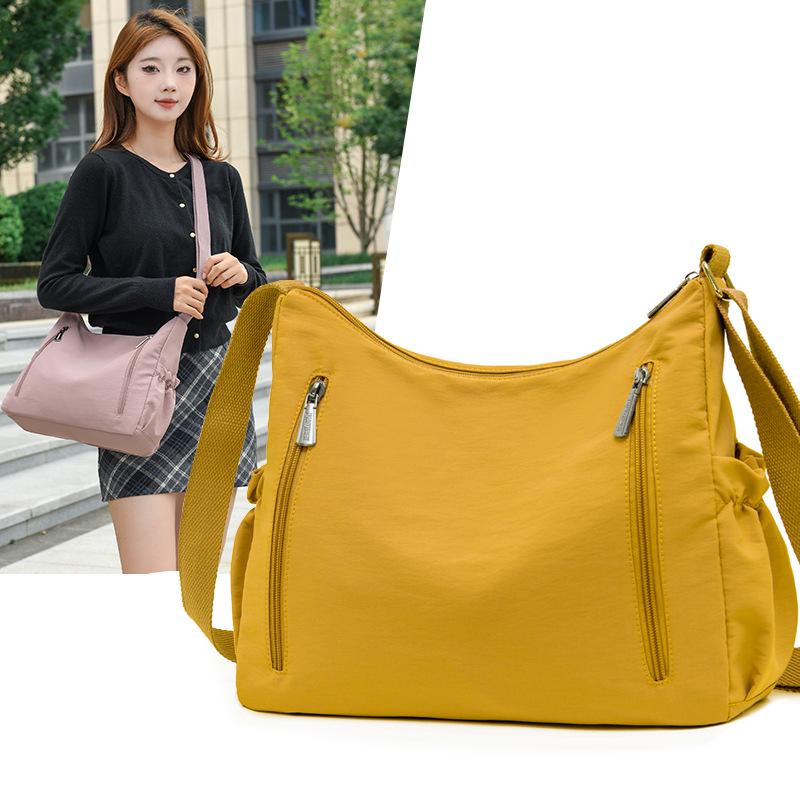 Large Capacity Nylon Bag Women's Shoulder Crossbody Bag Lightweight Commuter Tote Bag