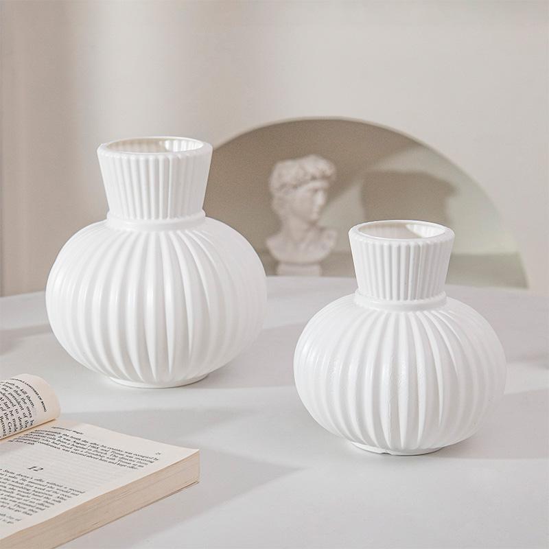 White Vaser Flower Bottle White Frosted Vase Aesthetic Flowerpot Plant Holder Bottle Table Center Decoration Home Decor