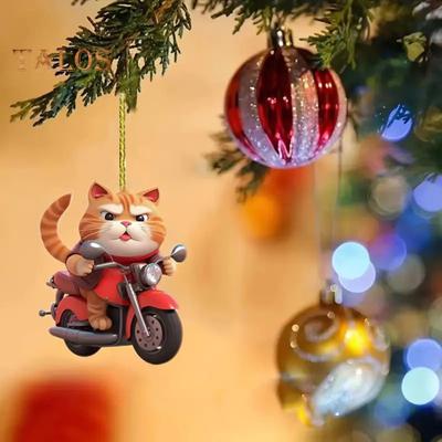 Dekoratívne cyklistické mačiatko Prívesok do auta Ozdoba do auta Kreslený dizajn mačky Dekorácia vianočného stromčeka Doplnok na zavesenie spätného zrkadla