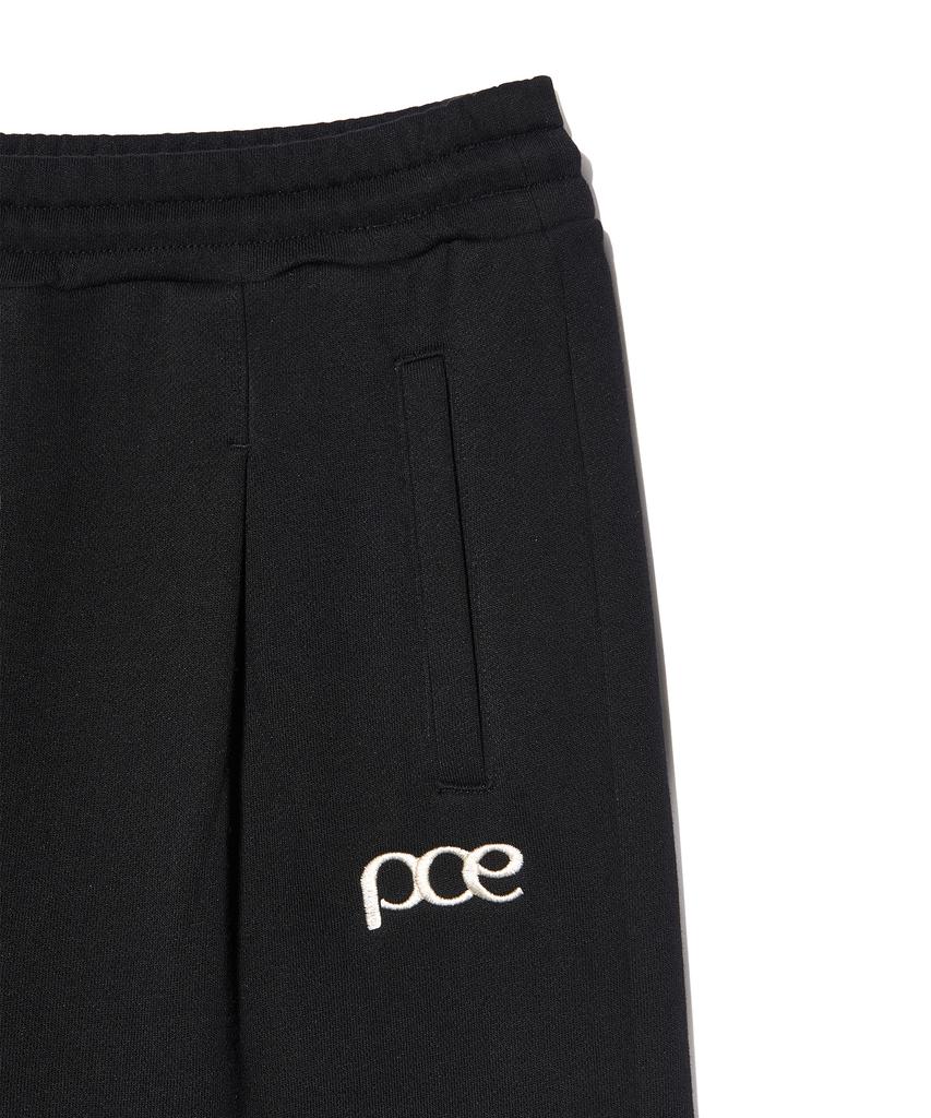 PEACE MAKER Pce Applique Deep Tuck Bermuda Sweat Shorts (Black)