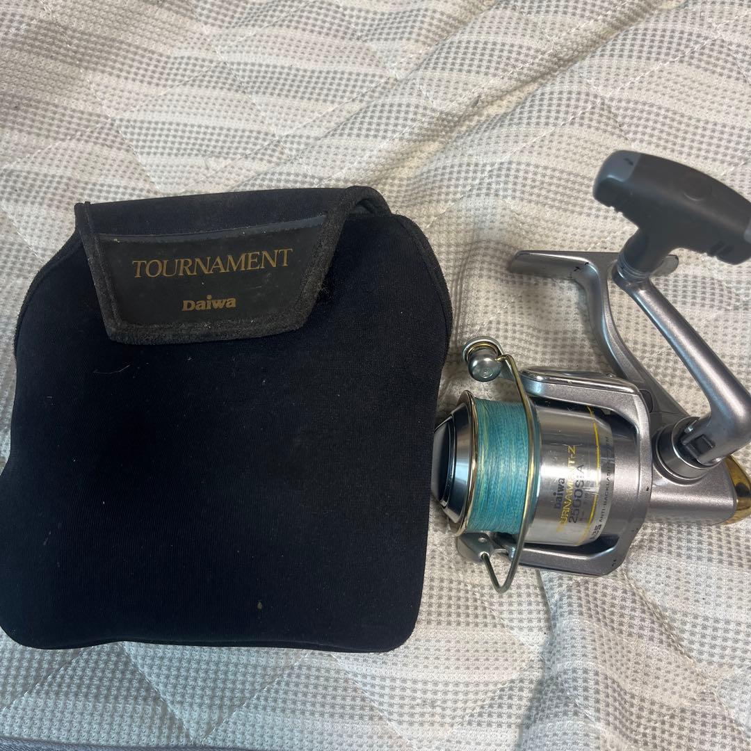 Used Daiwa TOURNAMENT-Z 2500SiA Spinning Reel