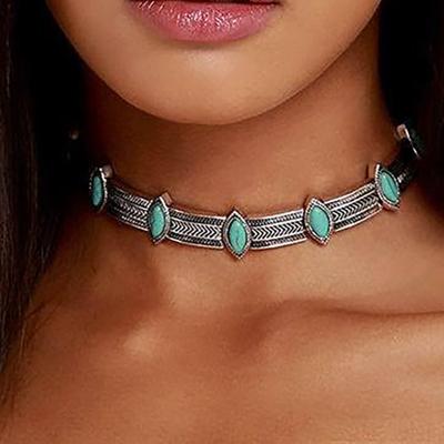 European and American Alloy Inlaid Turquoise Retro Design Necklace, Bohemian Style Vacation Personalized Short Collar