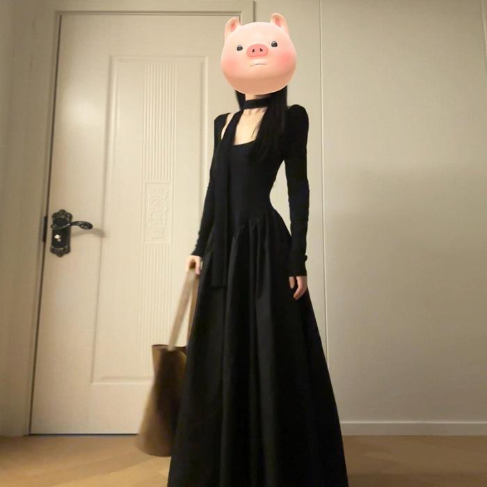 Hepburn French Black Dress Children's Autumn and Winter 2026 New with Coat Inside with Base Temperament Dress