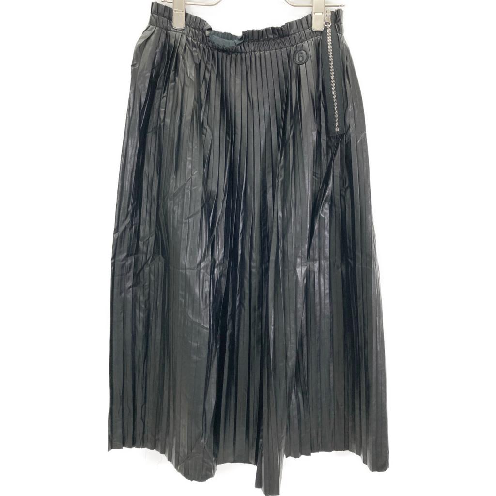 MM6 M60268 MM002 Black Faux Leather Pleated Skirt Skirt 16 blackUsed