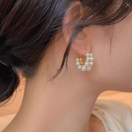 Pearl Hoop Stud Earrings: Unique, Retro, High-End Style for Women