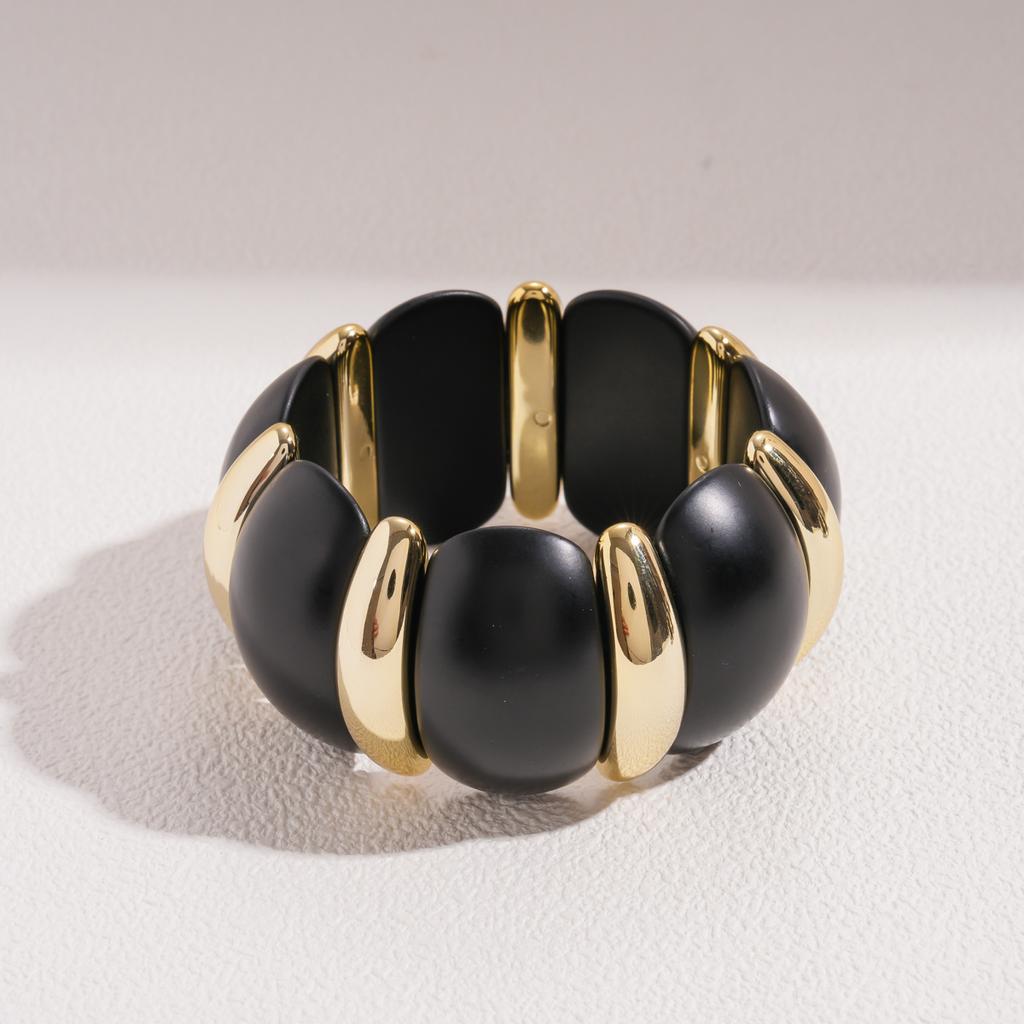Acrylic geometric round splicing bracelet dark wind personality unique feeling jewelry