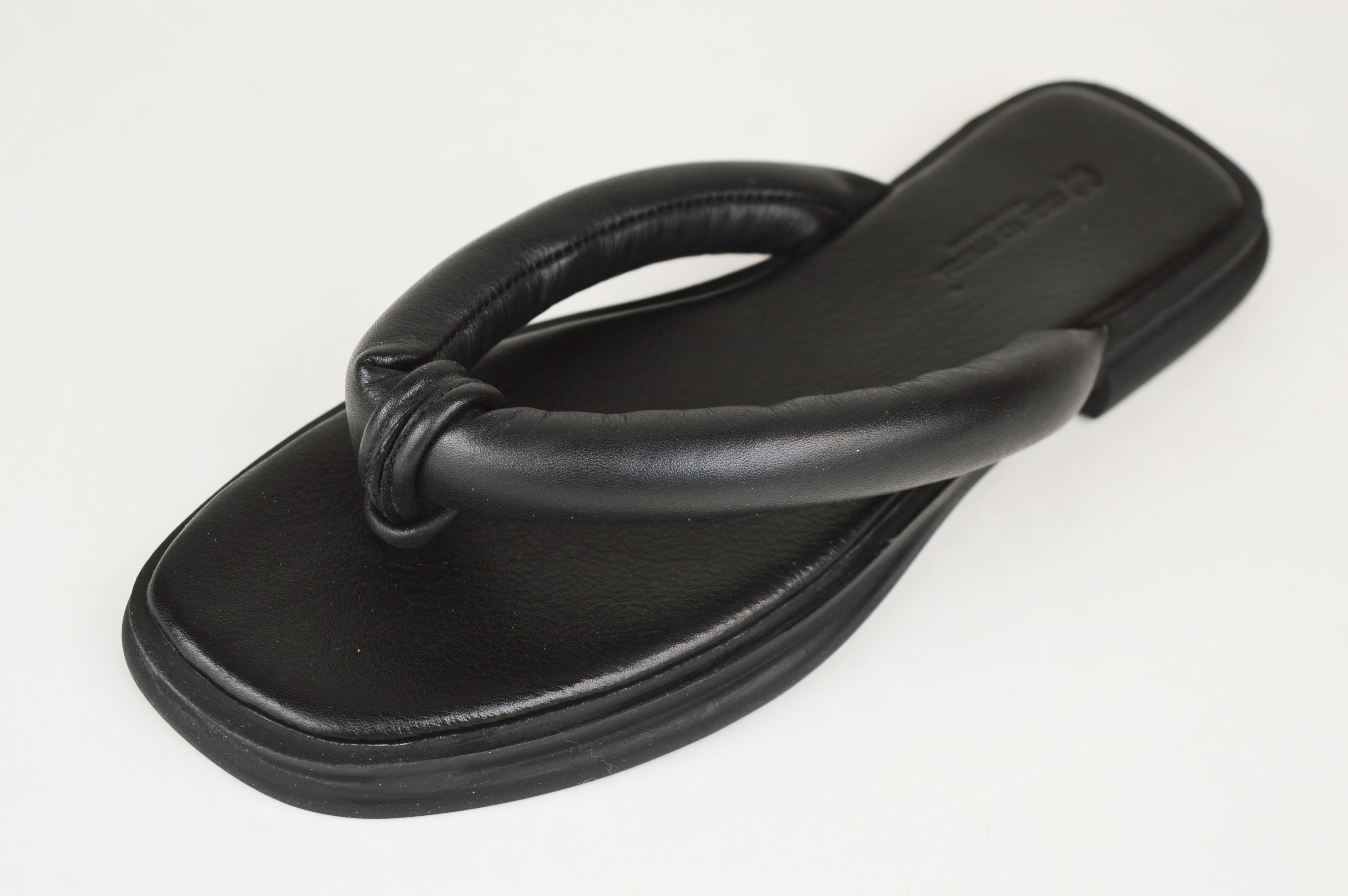 

В єтнамки жіночі Mario Muzi 2205 36 Чорні шкіра 39 чорний