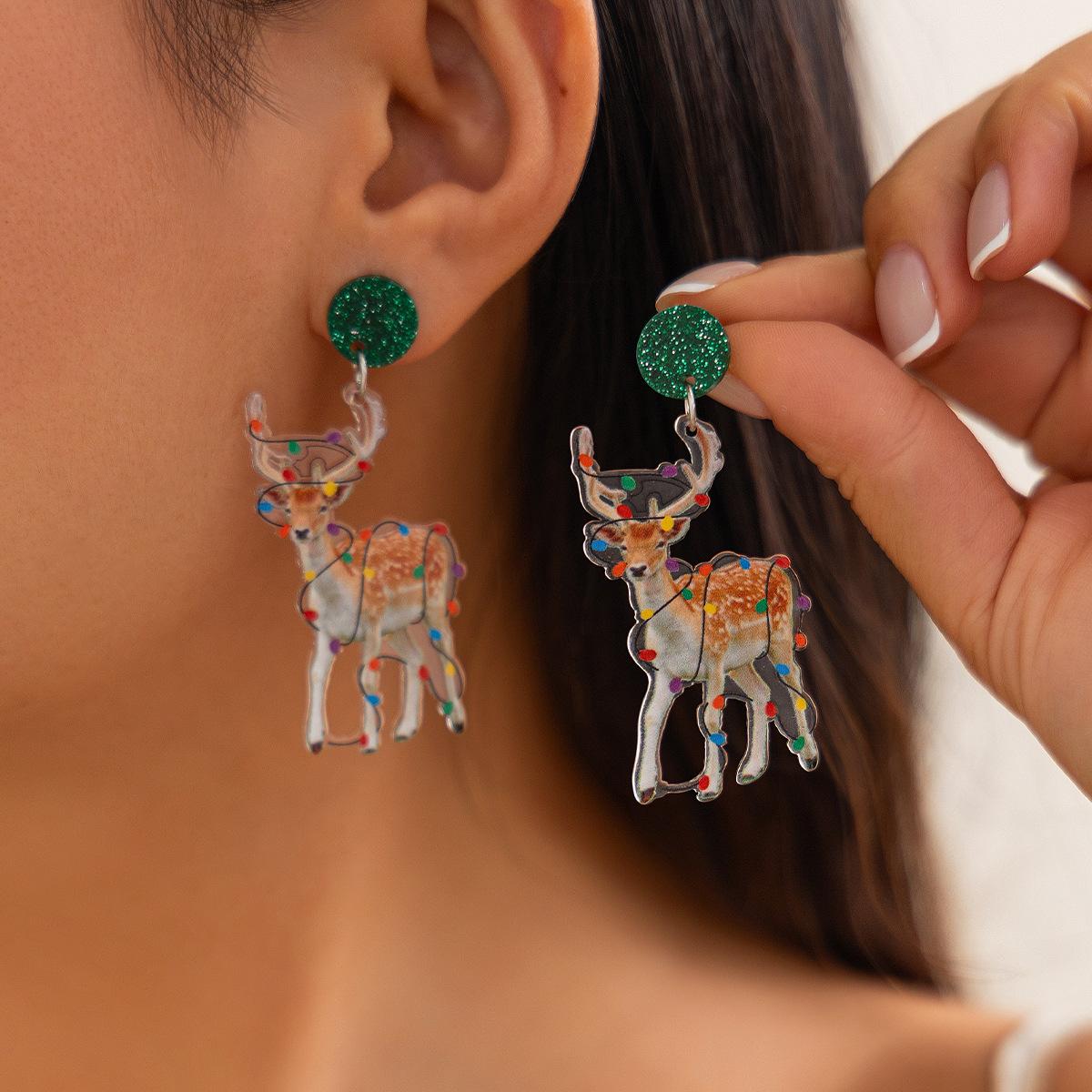 

Creative Christmas Day Stud Earrings Female, Personalized Autumn And Winter Elk Christmas Tree Ear Ornaments