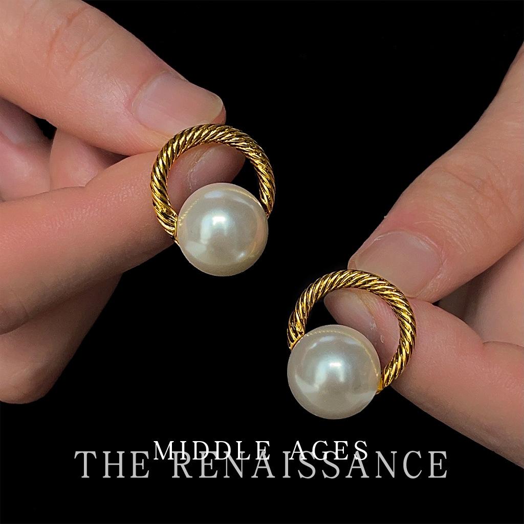 Легкие средневековые серьги-коммутеры, универсальные, с крупным жемчугом, потертые и старые, полые геометрические кольца, серьги в стиле легкой роскоши