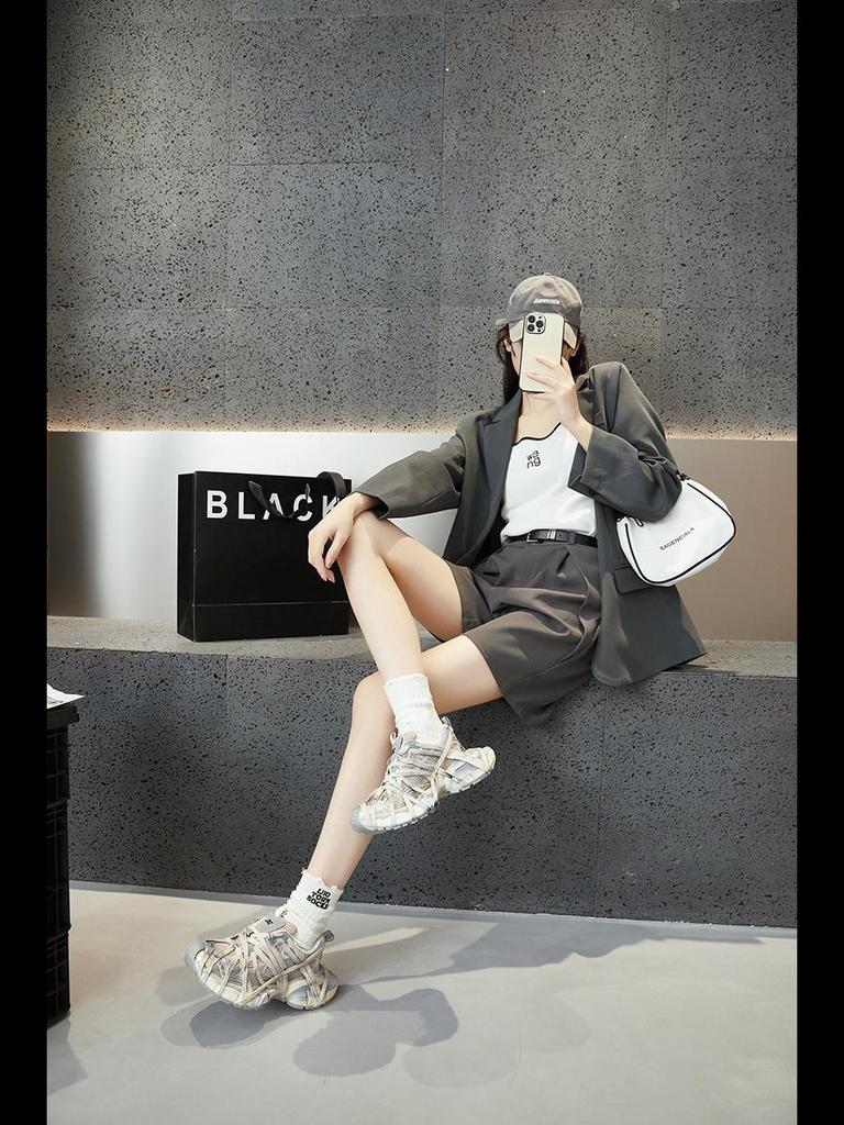 Μοντέρνα Unisex Dad Sneakers: Casual Παπούτσια Χαμηλού Προφίλ που Αυξάνουν το Ύψος με Χοντρές Σόλες για Άνοιξη & Καλοκαίρι