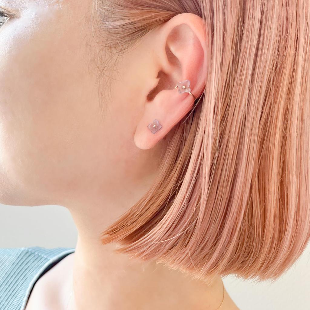 [Official] ESTELLE [WEB Exclusive] Women's Ear Cuff in 10K Pink Gold, featuring the June Birth Flower, Hydrangea (Product Code: 0294-0020-0000-0000)