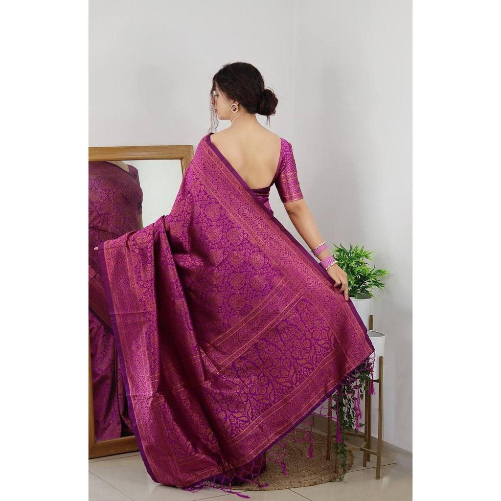 This Beautiful Saree Is Elegantly Decorated with Gorgeous Solid Jacquard Weave That Gives a Perfect Look To the Outfit.