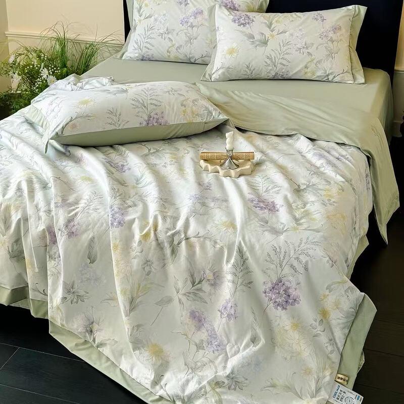 Puduo Home 'Flower Language' Ice Silk Cooling Quilt