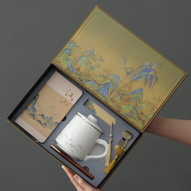 High-End Corporate Gift: Custom Logo Business Souvenir for Clients & Employees