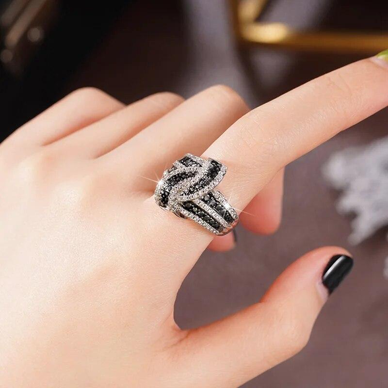 Huian Black Enamel Rings 2023 New Shiny White Cubic Zirconia Luxury Women Finger Accessories for Party Vintage Female Jewelry