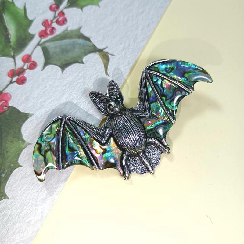 Vintage Silver Shell Bat Brooch Pendant With Animal Design For Women And Men