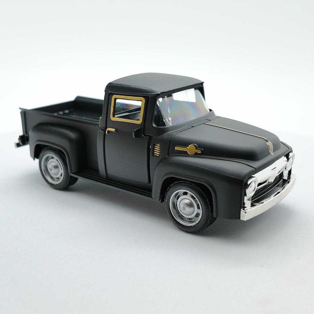 1:43 Classic Pickups Truck Simulation Car Model Alloy Pull Back Diecast Vehicle For Boys Children Christmas Decoration Toy