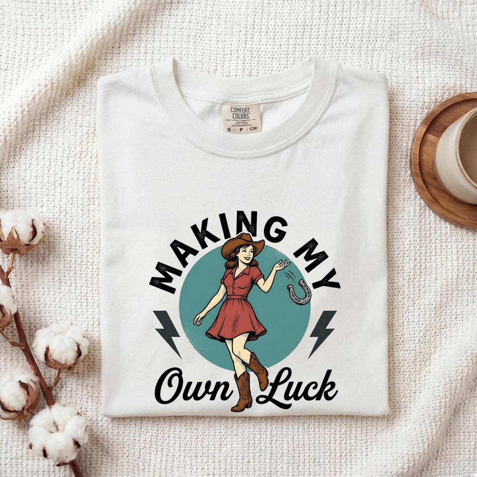 Cowgirl Graphic Shirt Cowgirl Western Gift Women Vintage Tee Rodeo T-Shirt Cowgirl Fan Distressed Tshirt Western Graphic Retro Horseshoe 2XL