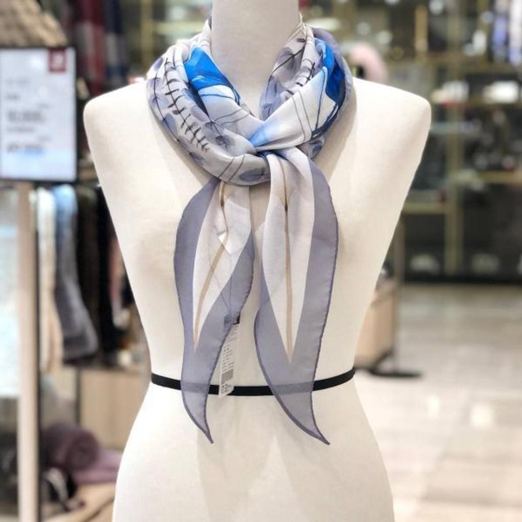 MJ Arnaldobasini Emily Flower Scarf ABSSW-21661