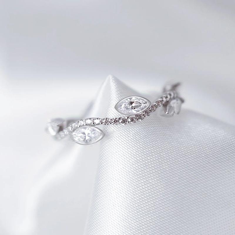 Huitan Graceful Leaf Shaped Rings Female Shiny Wave Delicate Cubic Zirconia Finger Accessories Chic Fashion Wedding Jewelry